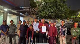 Foto : Warga Melaporkan JB ke Mabes Polri