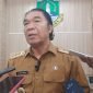 Penjabat Gubernur Banten Al Muktabar saat memberikan keterangan terkait adanya oknum pejabat di BPBD Banten yang tipu pengusaha asal Bali senilai Rp3,7 miliar di kantornya.(Istimewa)