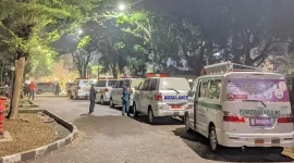 Pemkot Depok kerajaan 42 ambulans evakuasi korban kecelakaan pelajar smk di Subang.(ist)